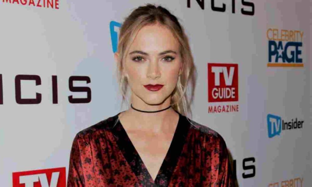 Emily Wickersham Measurements Bio Height Weight Shoe And More The